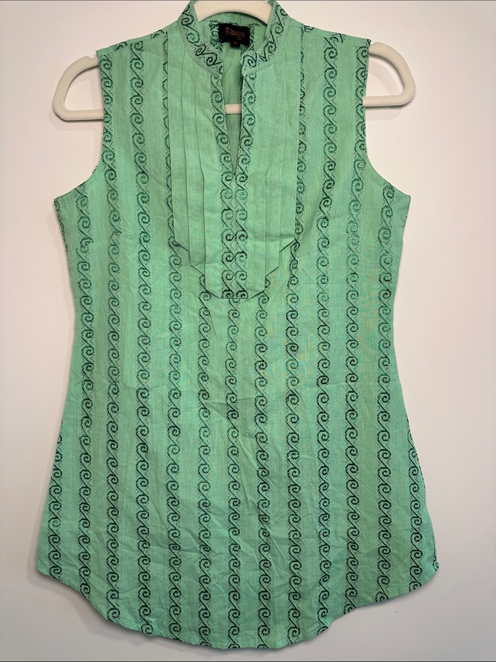 Taaga Sleeveless Mint Green tunic with Pintuck V-Neck by Caslon
